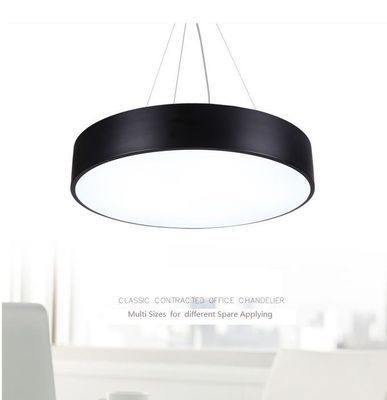 5000K色温 外部LED照明 100-305V 50/60Hz電圧範囲 最低保守
